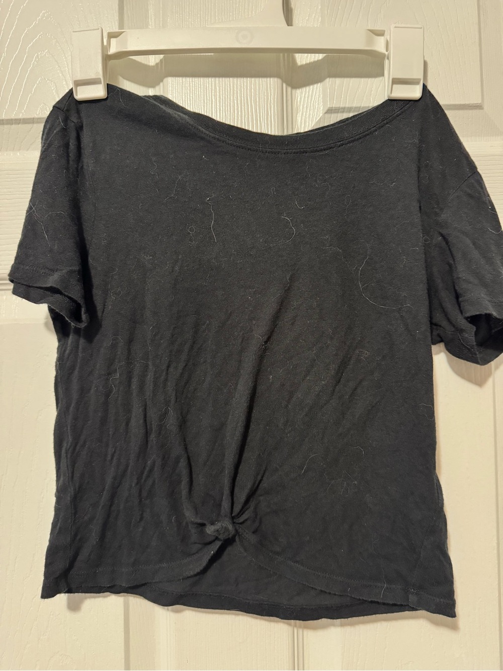 Forever 21 Black Short Sleeve Crop Top with Front Knot